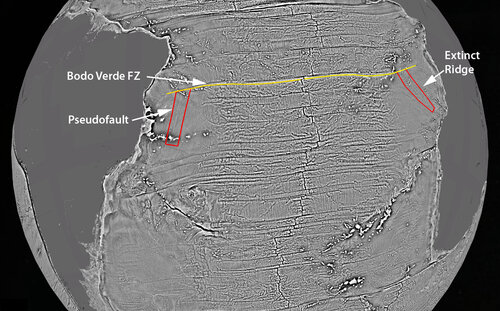 01_fig1b New Global Marine Gravity from CryoSat-2 and Jason-1 Reveals Buried Tectonic Structure